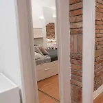Apartment O&b *